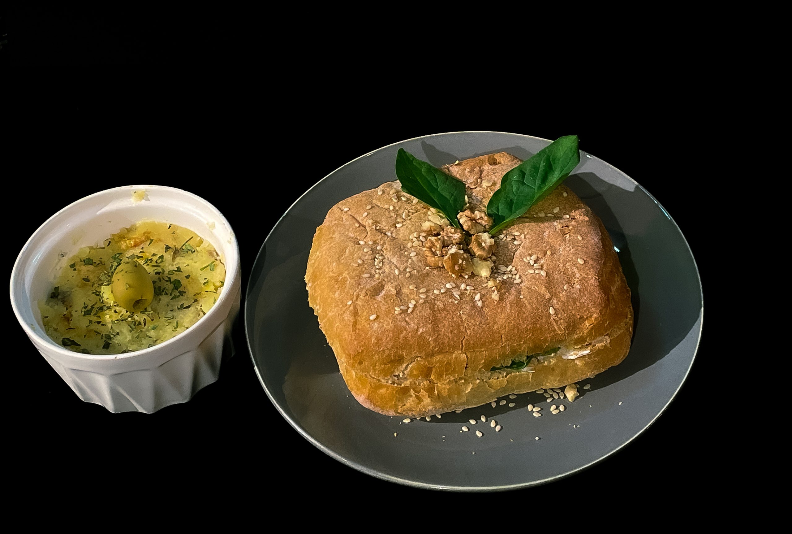 چاباتا مرغ و پستو