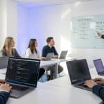 راهی سریع برای ورود به دنیای کدنویسی با بوت کمپ برنامه نویسی